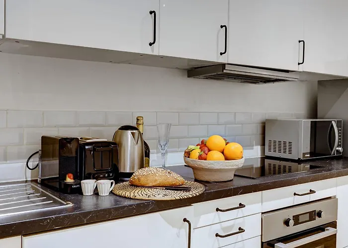 Sejour Parisien D'exception Pour 8 Personnes Parijs