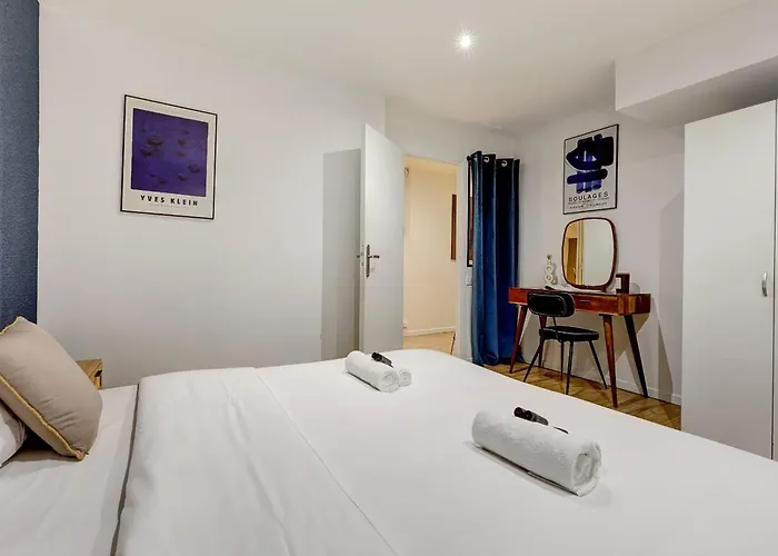 Sejour Parisien D'exception Pour 8 Personnes *